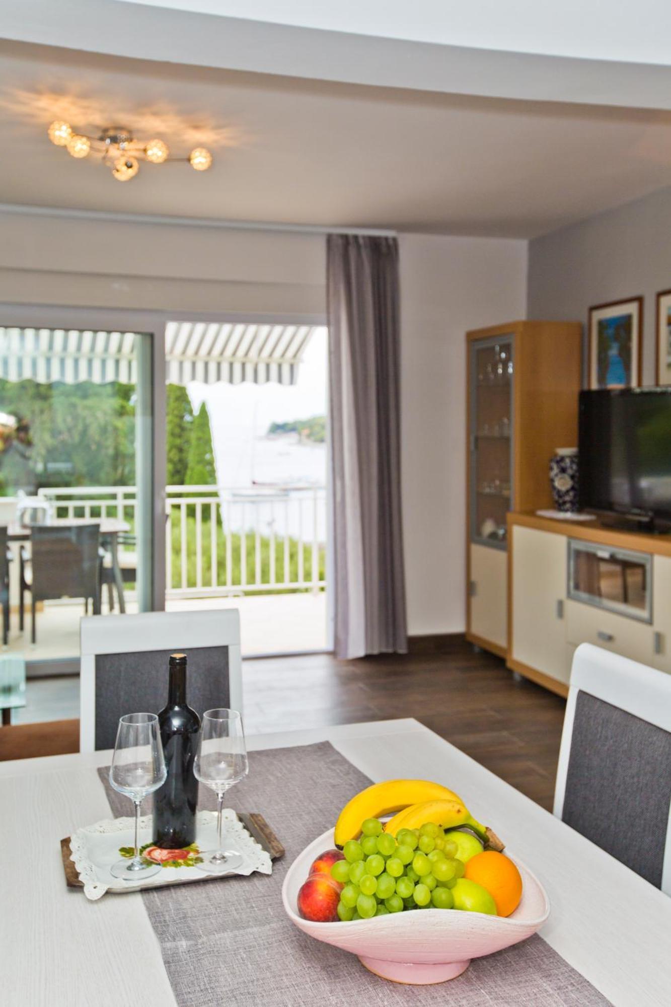 Apartments Grgo Χβαρ Εξωτερικό φωτογραφία