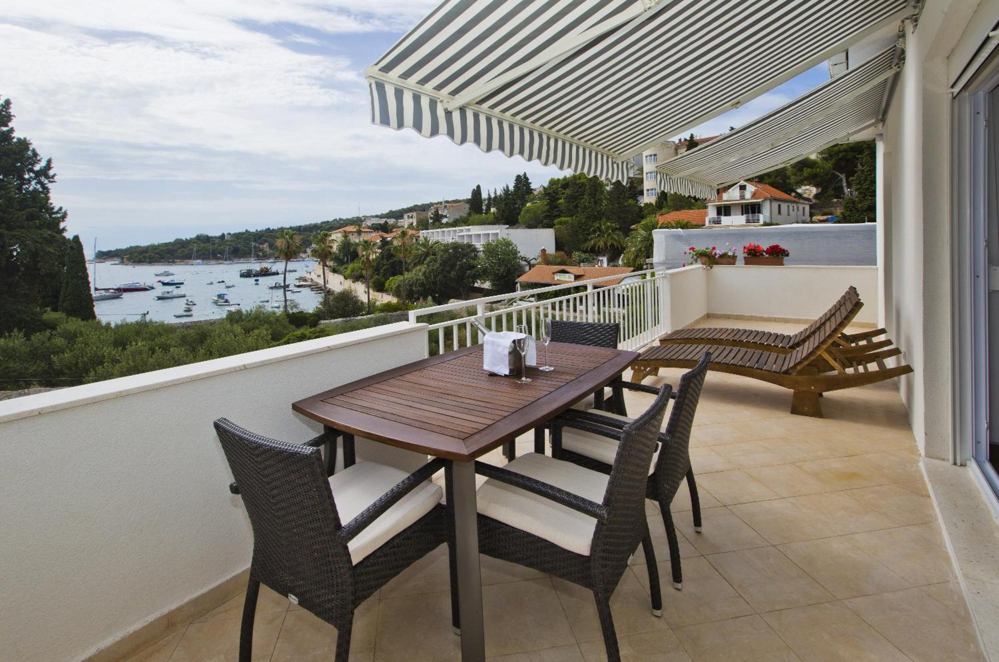 Apartments Grgo Χβαρ Εξωτερικό φωτογραφία