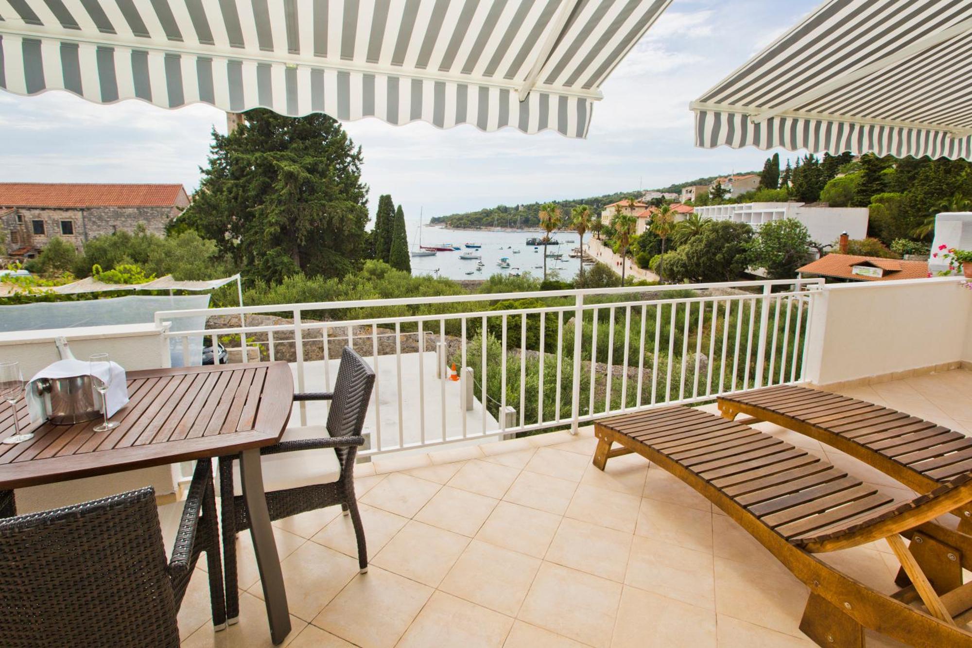 Apartments Grgo Χβαρ Εξωτερικό φωτογραφία